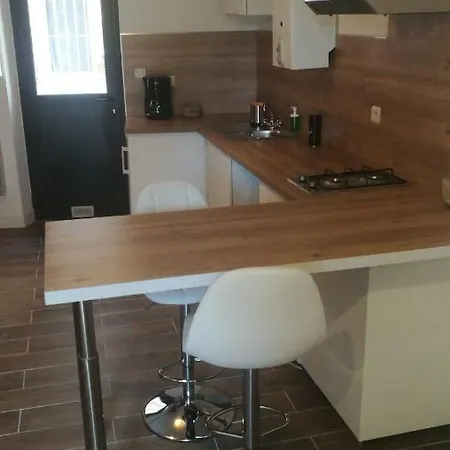 Idealement Place, Calanques Et Centre Apartment